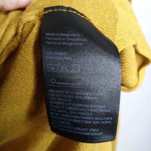 H&M Chartreuse Green Knit Lightweight Sweater - Picture 7 of 8